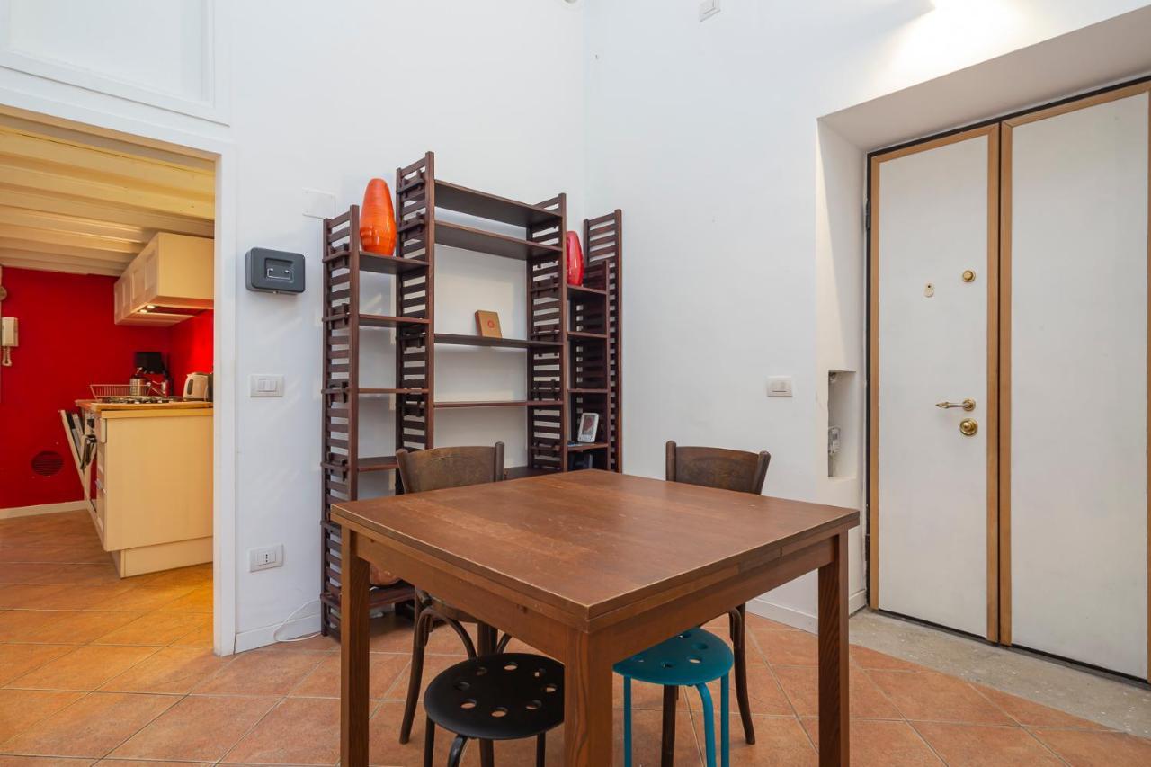 Flat In Isola De Castillia 22 มิลาน ภายนอก รูปภาพ
